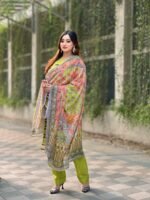 embroidered premium three piece set - Image 3