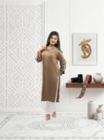 silk two-piece suit featuring vibrant neckline and sleeve embroidery - Image 4