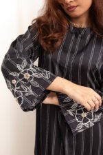 Two Piece - Image 3