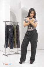 Women’s Baggy Fit Cargo Pants - Image 2